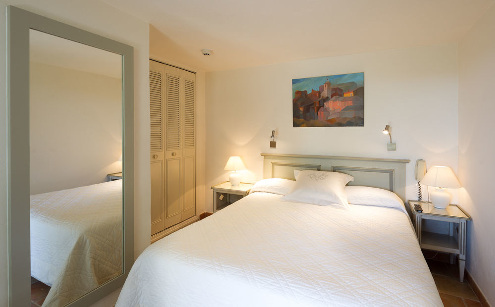 เลอ ฌา เดอ กอร์ด Hotel ภายนอก รูปภาพ